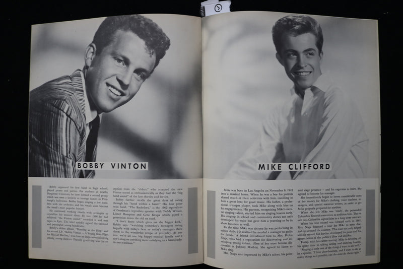 1960'S MURRAY THE K'S GOLDEN GASSER SHOW OF STARS PROGRAM -FOUR SEASONS - K 2264
