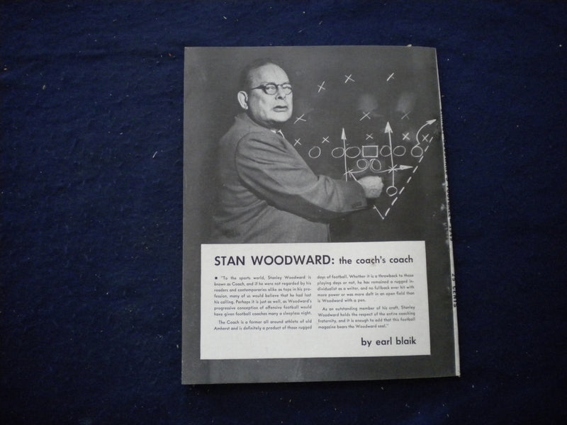 1949 STANLEY WOODWARD'S FOOTBALL MAGAZINE - DAN FOLDBERG COVER - B 439P