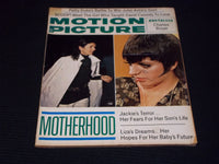1972 DECEMBER MOTION PICTURE MAGAZINE - JACKIE KENNEDY FRONT COVER - E 16153