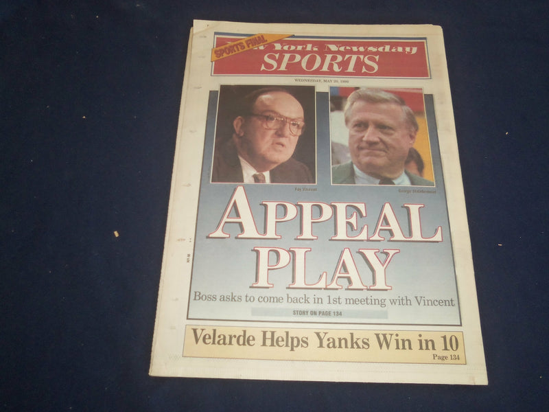 1992 MAY 20 NEW YORK NEWSDAY NEWSPAPER - NEAR MISS AT LAGUARDIA AIRPORT- NP 5583