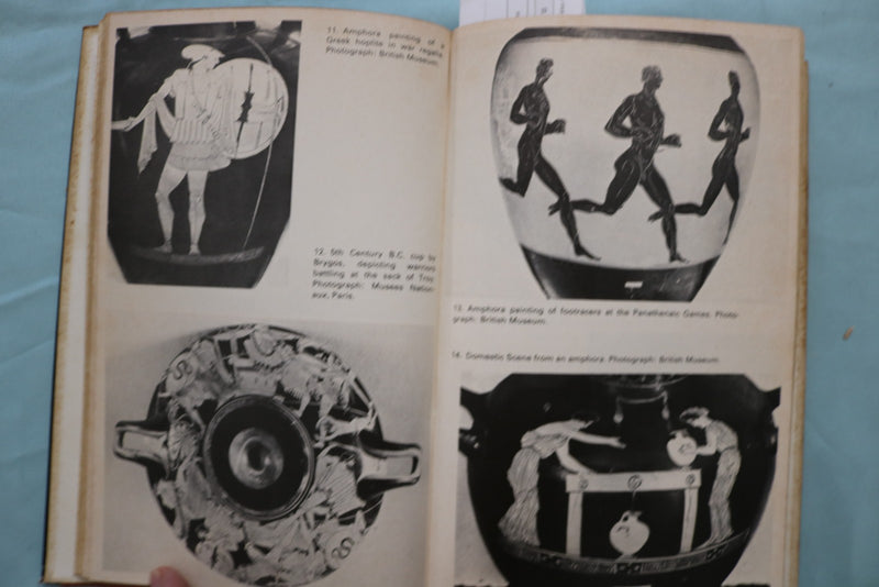 1975 MARATHON, THE STORY OF CIVILIZATIONS HARDCOVER BOOK BY ALAN LLOYD - KD 9645