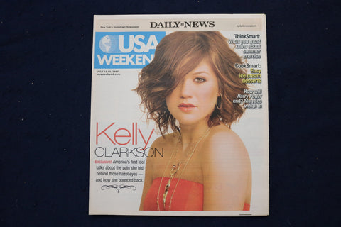 2007 JULY 13-15 USA WEEKEND MAGAZINE - KELLY CLARKSON COVER - E 18310