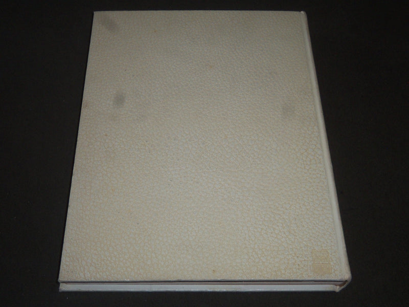 1941 WHITE & BLUE SETON HALL COLLEGE YEARBOOK- SOUTH ORANGE NEW JERSEY - YB 1076