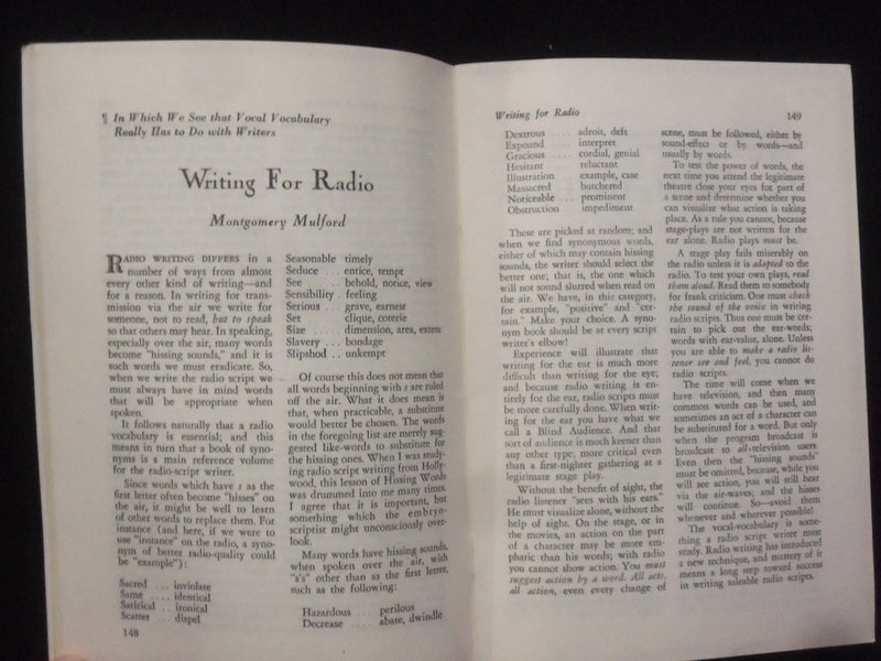 1943 AUGUST & 1945 SEPTEMBER WRITER'S MONTHLY MAGAZINE - LOT OF 2 - K 107