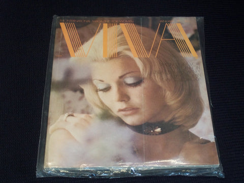 1974 JANUARY VIVA MAGAZINE - WOMEN'S INTERNATIONAL FRONT COVER - E 4192