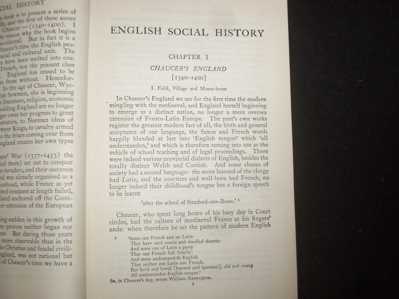 1946 ENGLISH SOCIAL HISTORY HARDCOVER BOOK BY G.M. TREVELYAN - KD 9205
