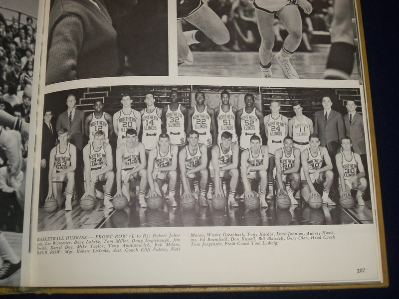 1968 PERSPECTIVES NORTHERN ILLINOIS UNIVERSITY YEARBOOK - DEKALB IL - YB 432