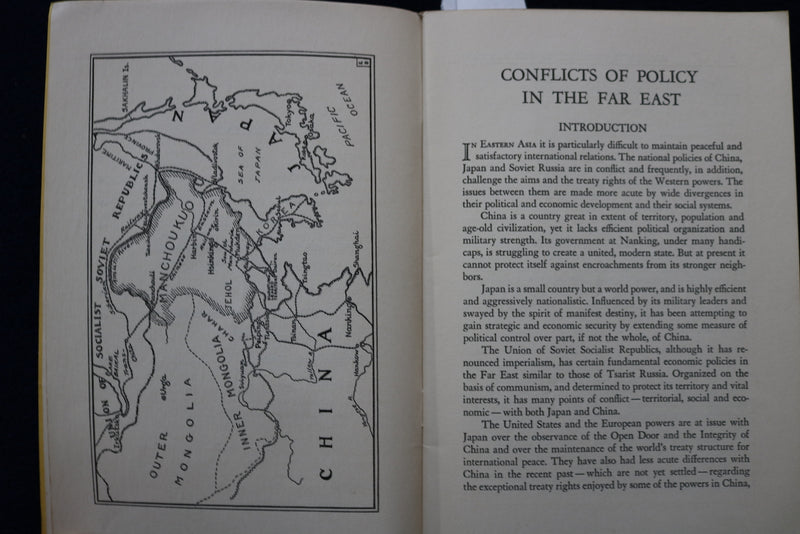 1934 CONFLICTS OF POLICY IN THE FAR EAST SOFTCOVER BOOK BY G. BLAKESLEE - K 1560