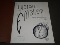 1944 EMBLEM CHICAGO TEACHERS COLLEGE YEARBOOK - GREAT PHOTOS - YB 902