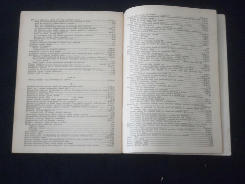 1950 OFFICAL BASEBALL RULES - SPORTING NEWS - J 6487