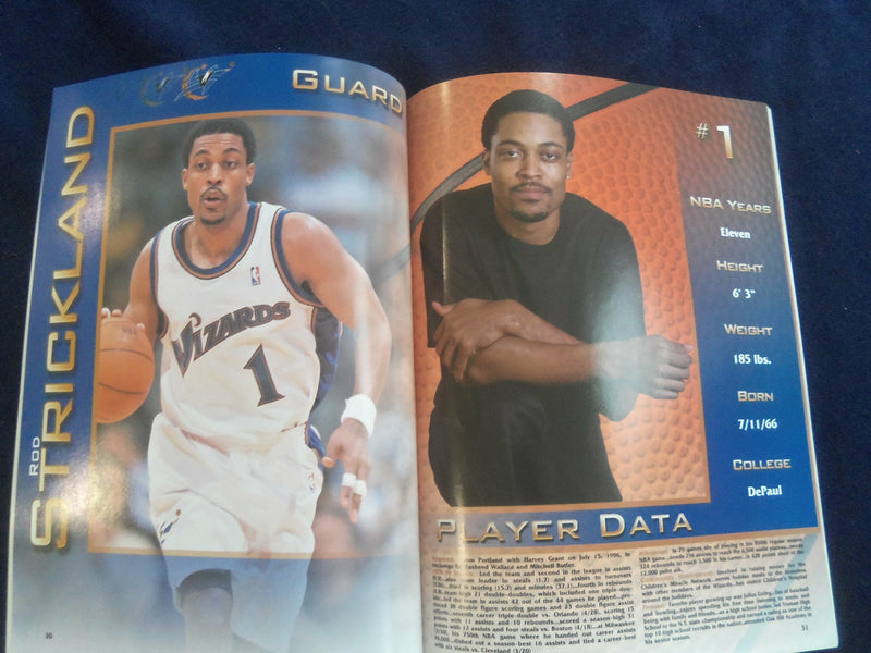 1999-2000 WASHINGTON WIZARDS YEARBOOK - ST 7124