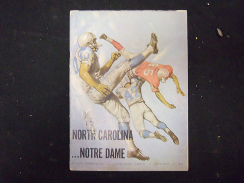 1965 NOVEMBER 13 NORTH CAROLINA VS. NOTRE DAME FOOTBALL PROGRAM - J 2141