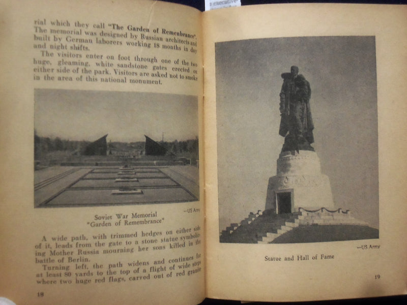 1940'S SPECIAL SERVICES BERLIN TOUR BOOKLET WITH BERLIN MAP SOFTCOVER - K 195