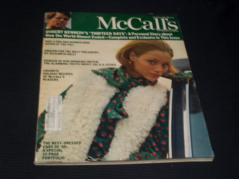 1968 NOVEMBER MCCALL'S MAGAZINE - NICE COLOR COVERS & ADS - E 1170