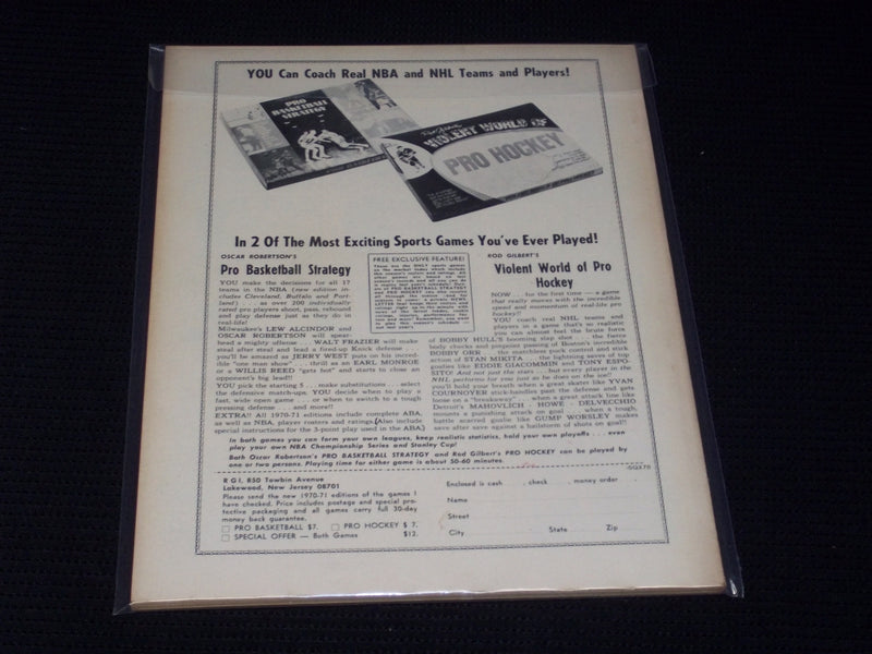 1970-71 BASKETBALL EXTRA MAGAZINE - 700 HIGH SCHOOL STARS FRONT COVER - E 2043
