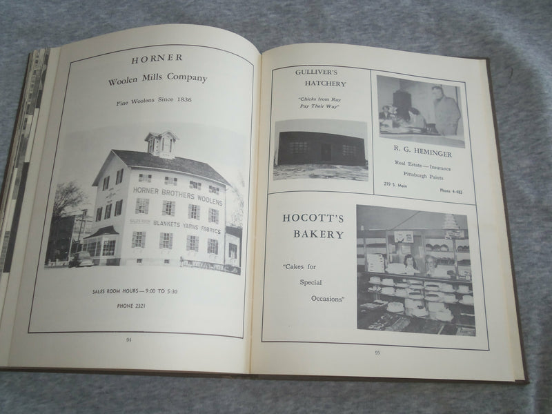 1952 EATONIAN EATON RAPIDS HIGH SCHOOL YEARBOOK - EATON RAPIDS, MI - YB 2574