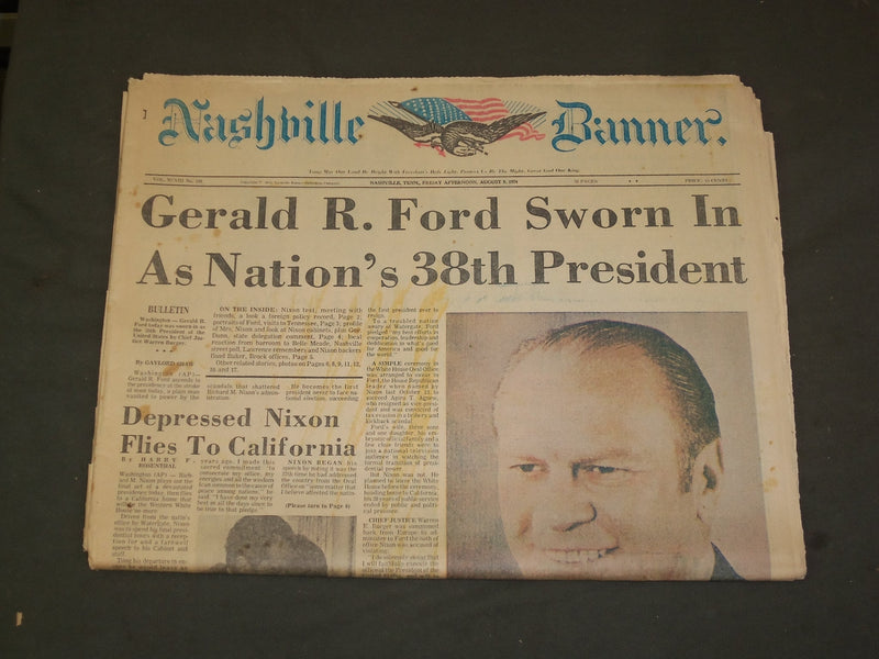 1974 AUGUST 9 NASHVILLE, TN BANNER NEWSPAPER -GERALD FORD INAUGURATION - NP 3215