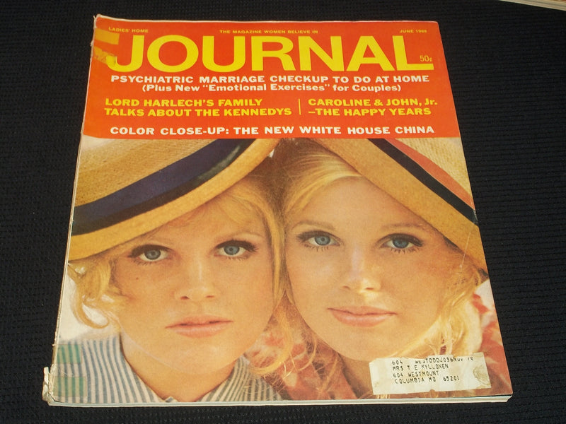 1968 JUNE LADIES' HOME JOURNAL MAGAZINE - VERY NICE FRONT COVER - E 4451