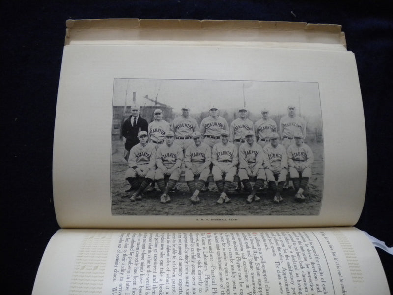 1926 STAUNTON MILITARY ACADEMY SOFTCOVER BOOK - STAUNTON, VIRGINIA - KD 8107