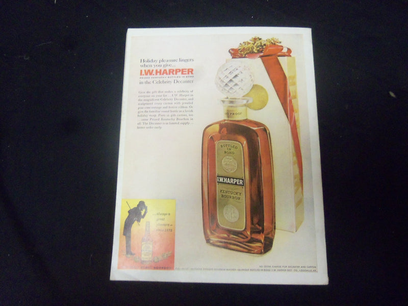 1961 DECEMBER ESQUIRE MAGAZINE - GREAT COVER, PHOTOS AND ADS - ST 2613