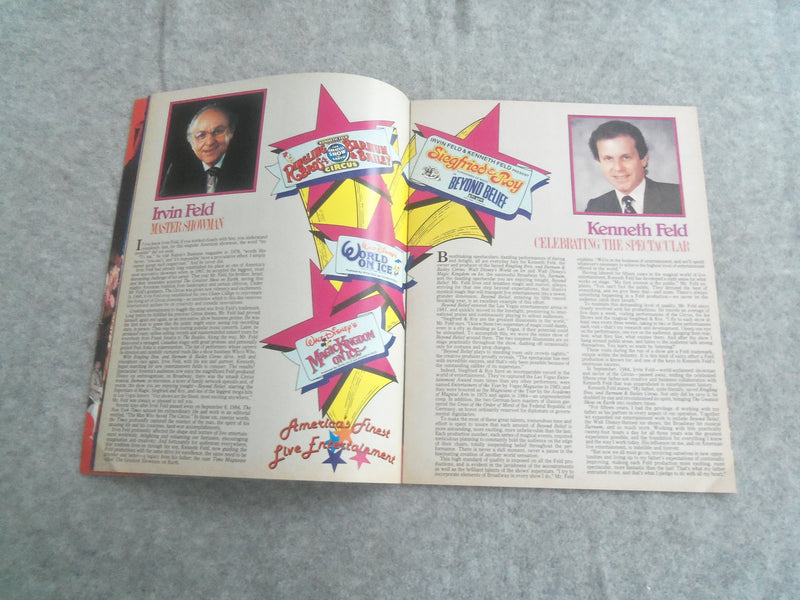 1983 SIEGFRIED & ROY BEYOND BELIEF PROGRAM - FRONTIER HOTEL LAS VEGAS - J 7639