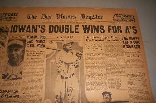 1929 OCTOBER 15 DES MOINES REGISTER NEWSPAPER PHILADELPHIA WORLD SERIES - NP 799