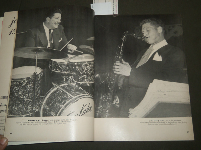 1954 JAZZ MUSIC THE METRONOME YEARBOOK MAGAZINE - GREAT PHOTOS - B 6550