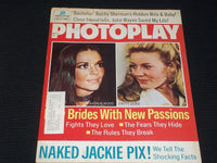 1973 MARCH PHOTOPLAY MAGAZINE - NATALIE WOOD & PATTY DUKE FRONT COVER - E 910