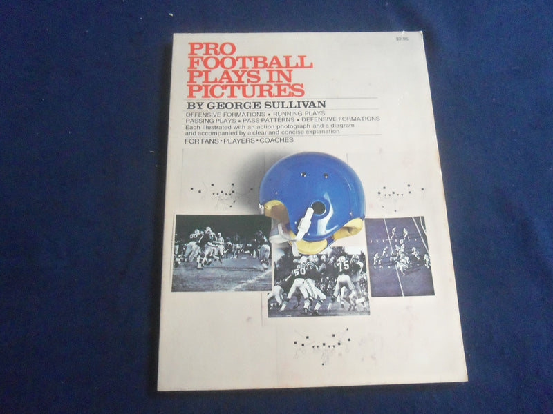 1971 PRO FOOTBALL PLAYS IN PICTURES MAGAZINE - BY GEORGE SULLIVAN - SP 6481B