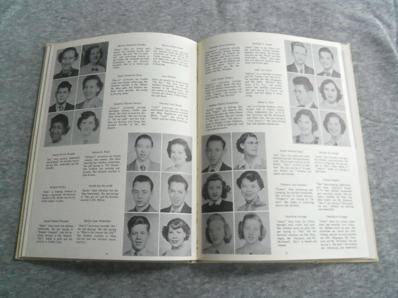 1952 ANNUAL SMEDLEY JUNIOR HIGH SCHOOL YEARBOOK - CHESTER, PENNSYLVANIA- YB 2792