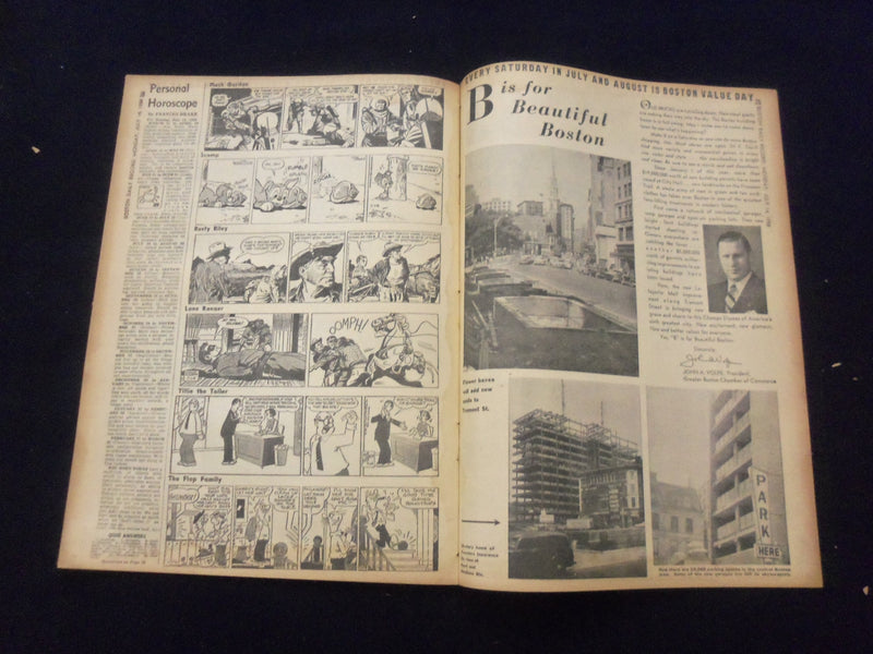 1958 JULY 14 BOSTON DAILY RECORD NEWSPAPER - 5 RESCUED IN HARBOR CRASH - NP 6355