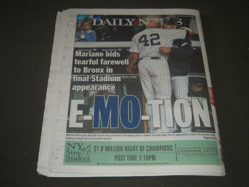 2013 SEPT 27 NY DAILY NEWS NEWSPAPER - EXIT SAD MAN MARIANO RIVERA - NP 2548