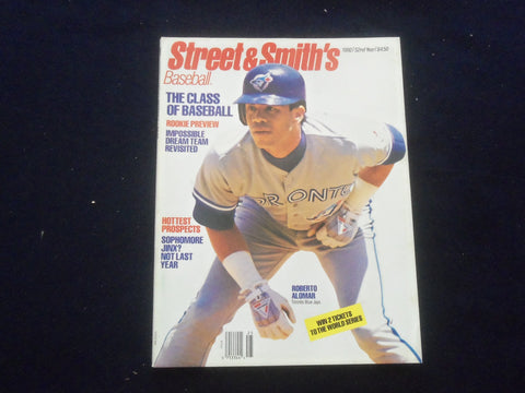 1992 STREET AND SMITH'S BASEBALL MAGAZINE - ROBERTO ALOMAR COVER - SP 1523R