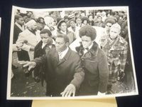 1976 NOVEMBER 30 RANDOLPH EVANS FUNERAL PRESS PHOTOS LOT OF 2 - J 1782