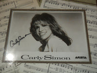 CARLY SIMON AUTOGRAPHED PHOTO - FRAMED - 17 1/2
