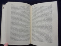 1977 THE LIFE AND TIMES OF CHAUCER HARDCOVER BOOK BY JOHN GARDNER - KD 8389