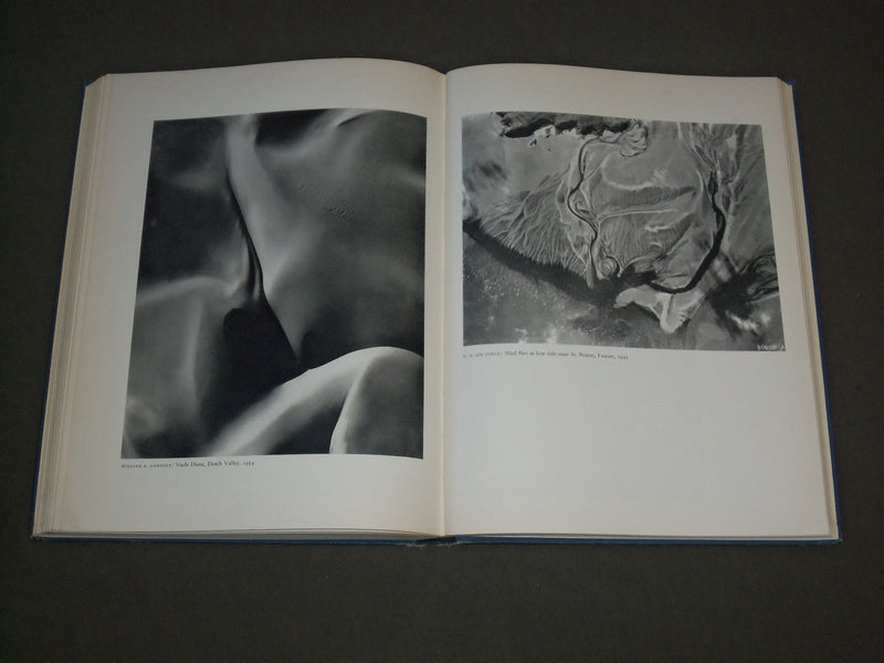 1964 THE HISTORY OF PHOTOGRAPHY BY BEAUMENT NEWHALL - NEW YORK - KD 3907