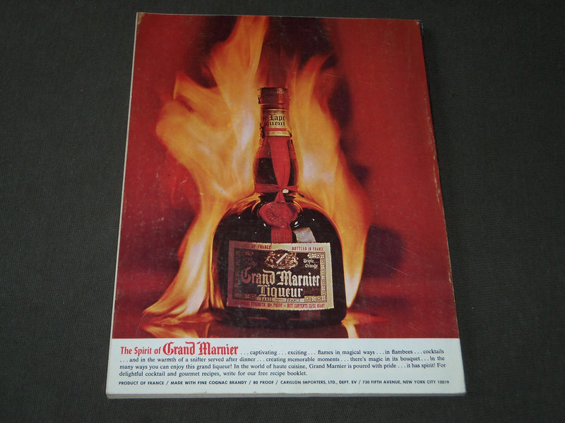 1967 OCTOBER EVERGREEN MAGAZINE NO. 49 - GREAT COVER - CW 956