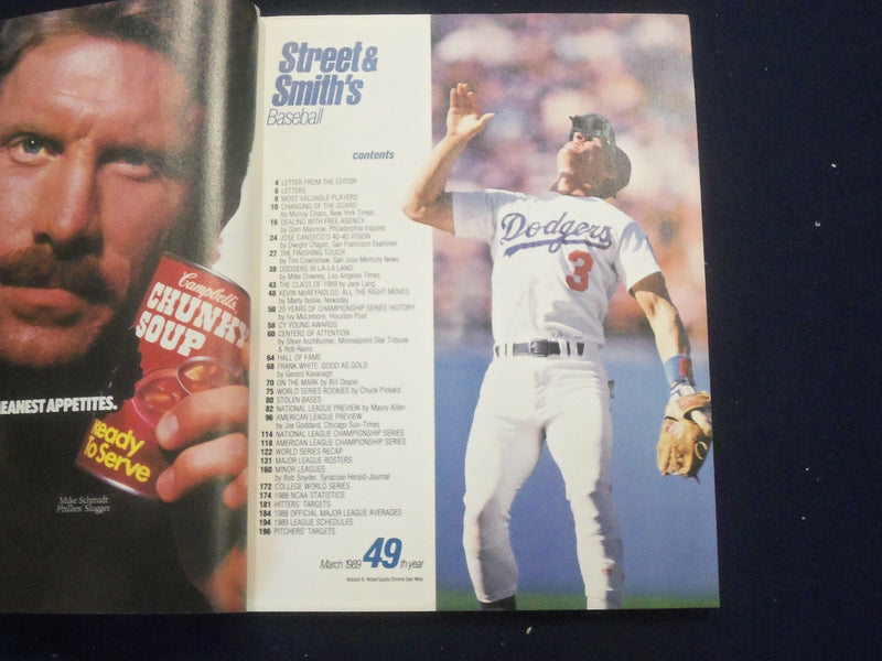 1989 STREET AND SMITH'S BASEBALL MAGAZINE - MARK GRACE/CHRIS SABO COVER -ST 6922