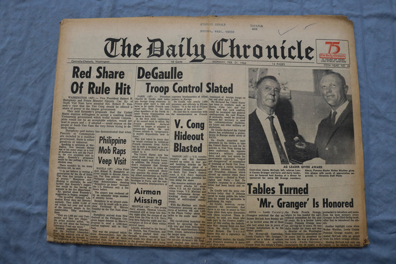 1966 FEB 21 THE DAILY CHRONICLE NEWSPAPER - DEGAULLE, TROOP CONTROL - NP 8497