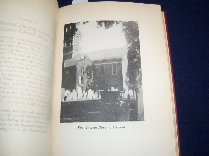 1932 HARTFORD'S FIRST CHURCH HARDCOVER BOOK BY ROCKWELL POTTER - KD 1417G