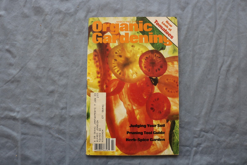 1971-1982 ORGANIC GARDENING MAGAZINE - LOT OF 7 - O 3878