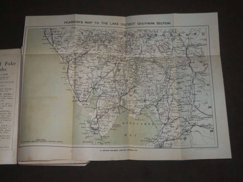 1900'S GOSSIPY GUIDE TO THE ENGLISH LAKES BOOK - NICE PHOTOS - KD 4942