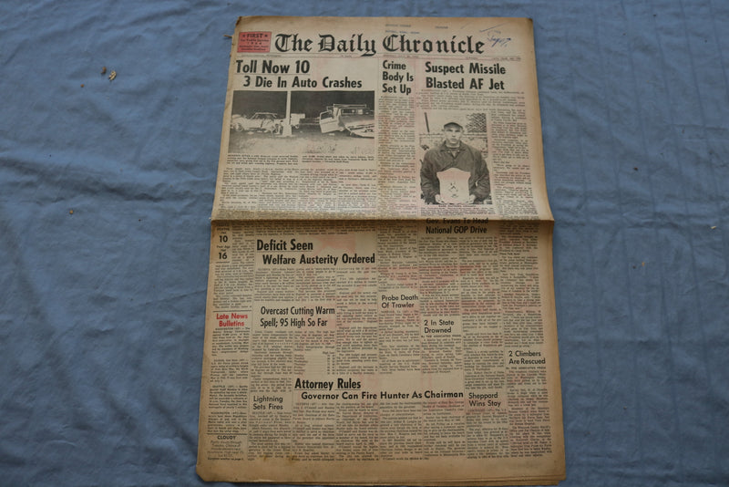 1965 JULY 26 THE DAILY CHRONICLE NEWSPAPER - 3 DIE IN AUTO CRASHES - NP 8543