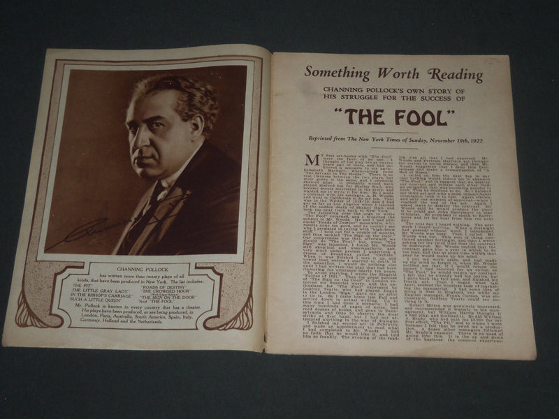 1922 CHANNING POLLOCK'S THE FOOL SOFTCOVER PROGRAM - GREAT PHOTOS - J 2372