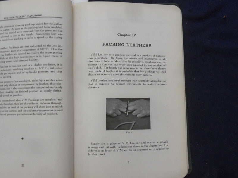 1944 HOUGHTON HYDRAULIC & PNEUMATIC LEATHER PACKINGS HANDBOOK - J 9784
