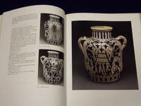 1988 ITALIAN MAIOLICA CATALOGUE OF THE COLLECTIONS BOOK J. PAUL GETTY - KD 3448