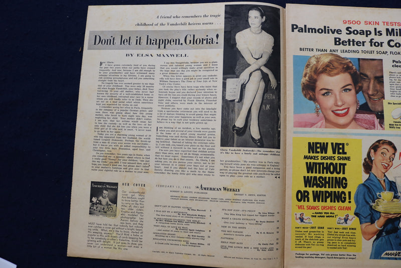 1955 FEB 13 AMERICAN WEEKLY MAGAZINE - QUEEN ELIZABETH ARTICLE & PHOTO- E 23266