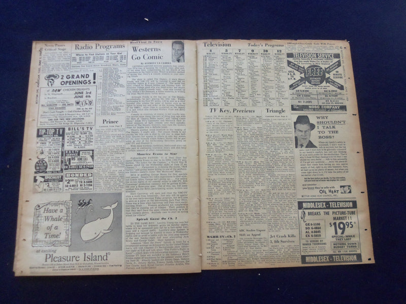 1959 JUNE 2 BOSTON AMERICAN NEWSPAPER - SOHPHIA LOREN ARTICLE & PHOTO - NP 6223
