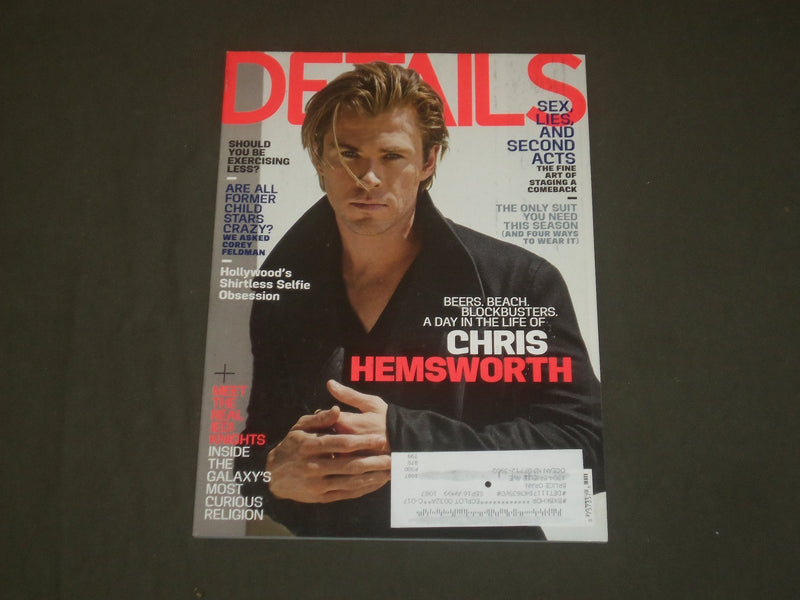 2013 NOVEMBER DETAILS MAGAZINE - CHRIS HEMSWORTH COVER - B 1664
